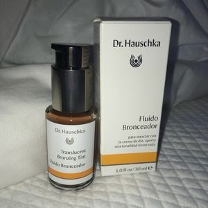 DR. HAUSCHKA TRANSLUCENT BRONZING TINT
